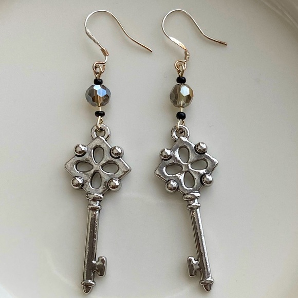 Skeleton Key Earrings - Picture 2 of 5